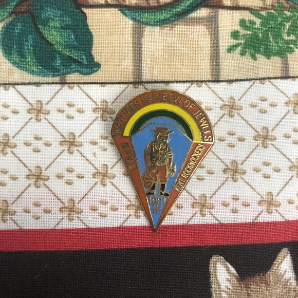 Vintage NFMS Kent Rocknockers Mining Miner Lapidary 1981 Pin - Picture 2 of 5
